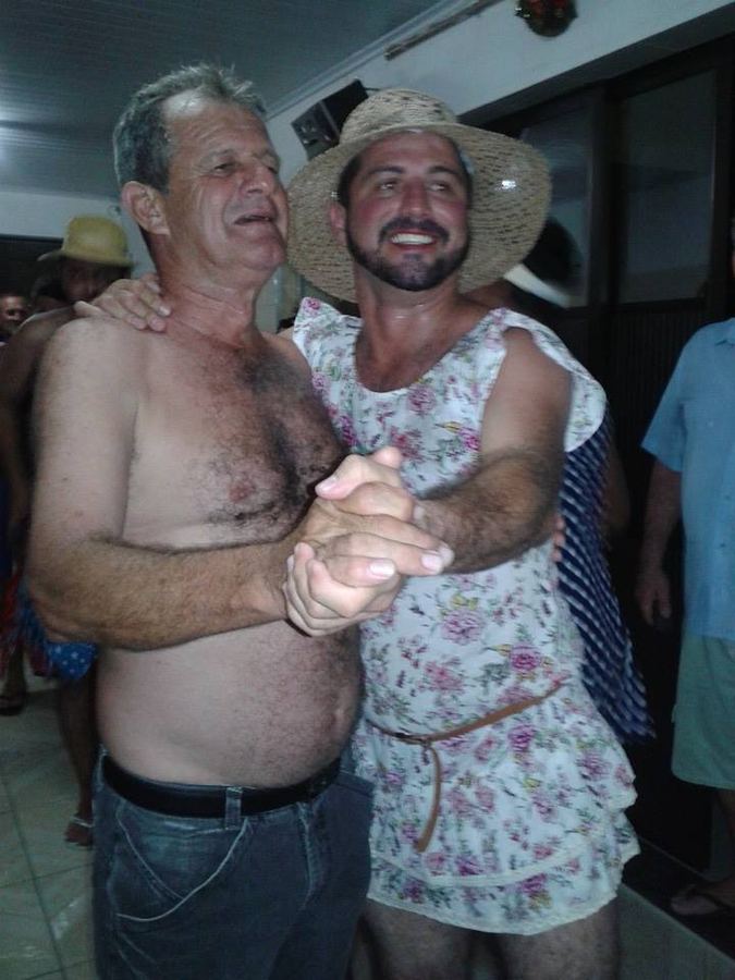 NOS BAILES DA VIDA