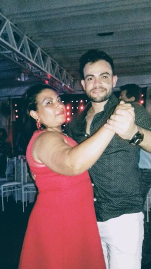 NOS BAILES DA VIDA