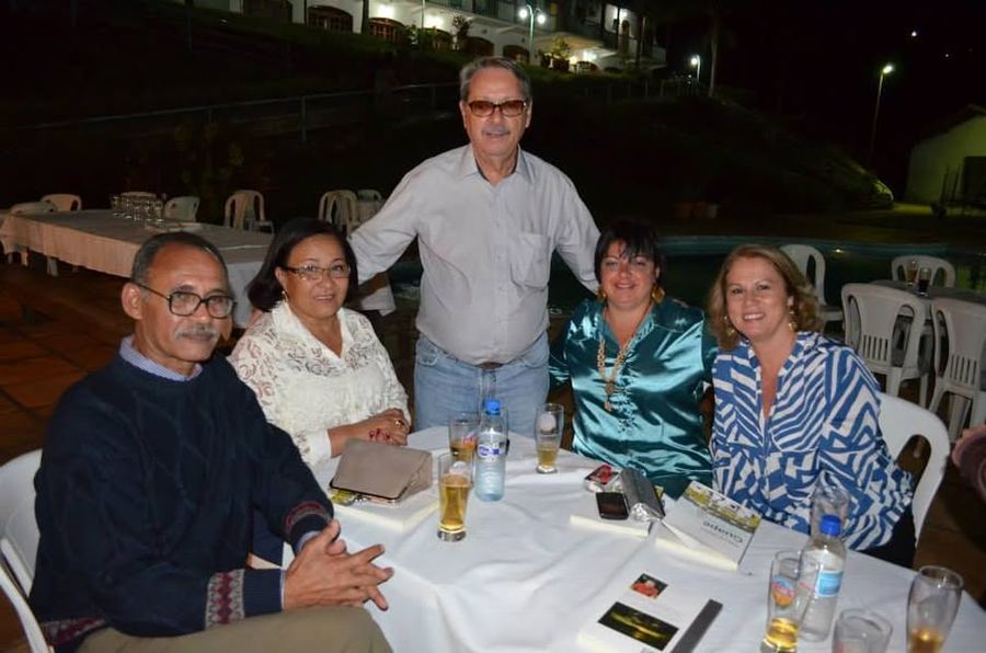 Dr.Lourival,Cícera,Fabiana e Cristina