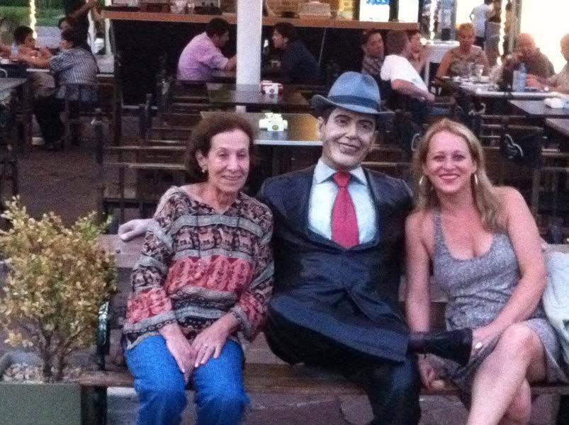 ELAS  POR SEREM AMADAS, FORAM ESPERADAS, FORAM PROCURADAS, MAS NÃO FOR...