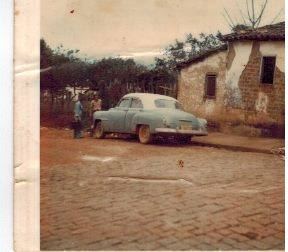 AQUI VIVEU A FAMÍLIA DO  'ZÉ COSTELA E  LOURDES'' NA AVENIDA BRASIL, E...