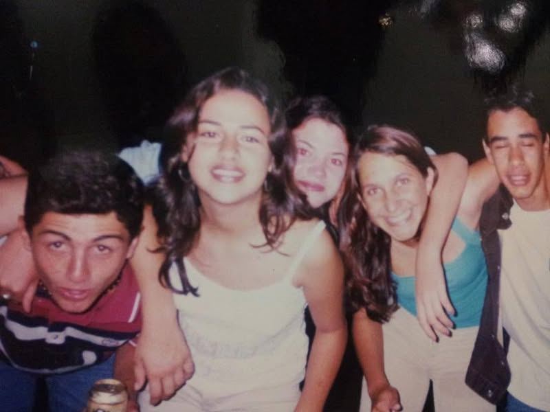 MEXENDO NOS GUARDADOS