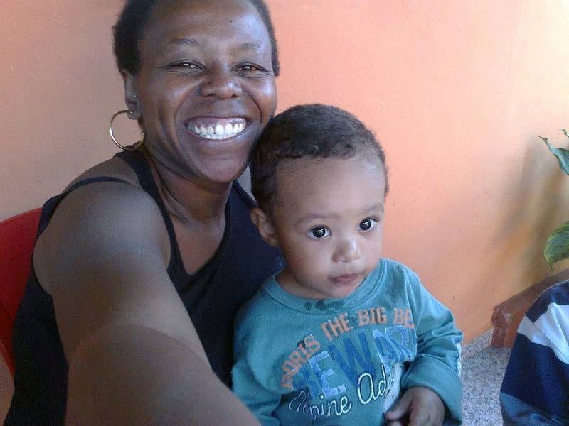 ESSA É MINHA AMIGA BERÊ, ELA NÃO PRECISOU DE COTA, É UMA PROFESSORA IN...