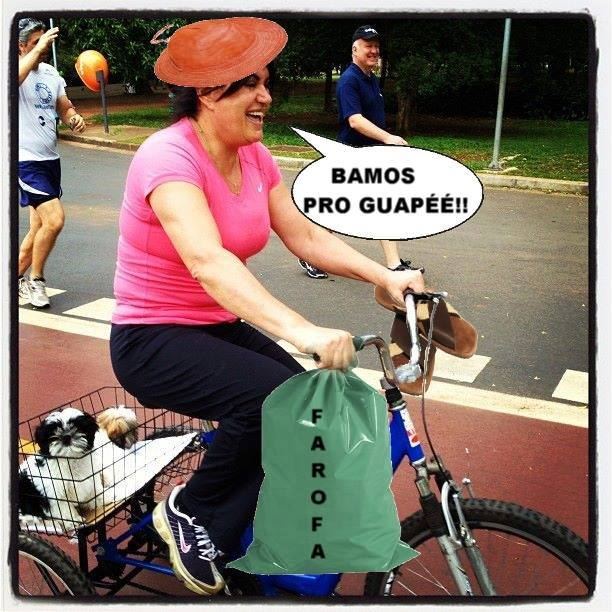 BEATRIZ DO JAFÉ SAINDO DE RECIFE