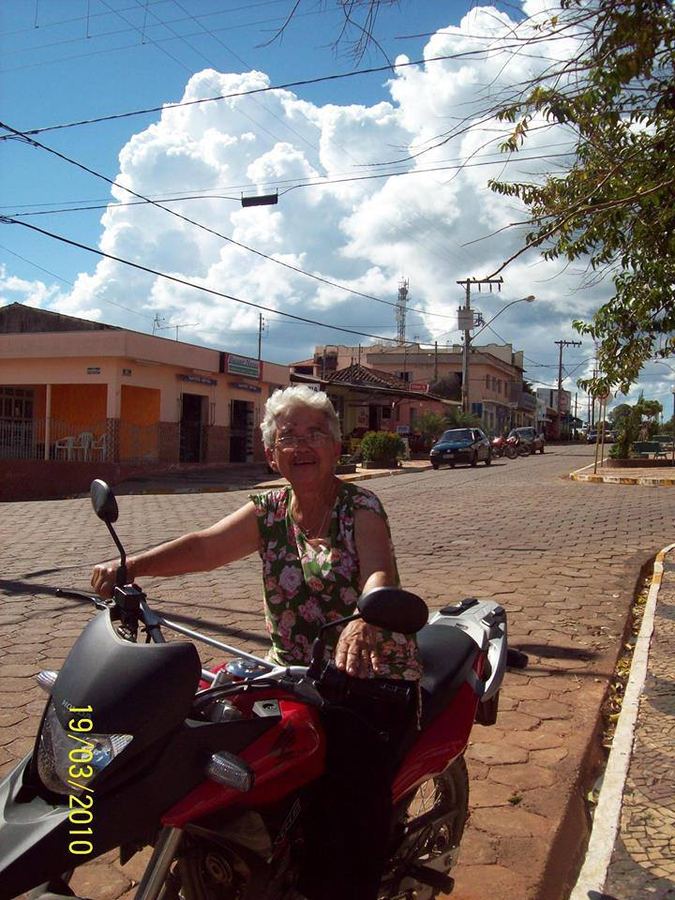 TEREZINHA PARULA...81 ANINHOS...MUITA ALEGRIA...VONTADE DE VIVER
