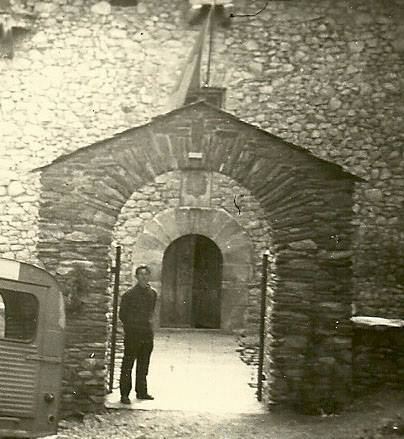 PELAS RUELAS DO MUNDO