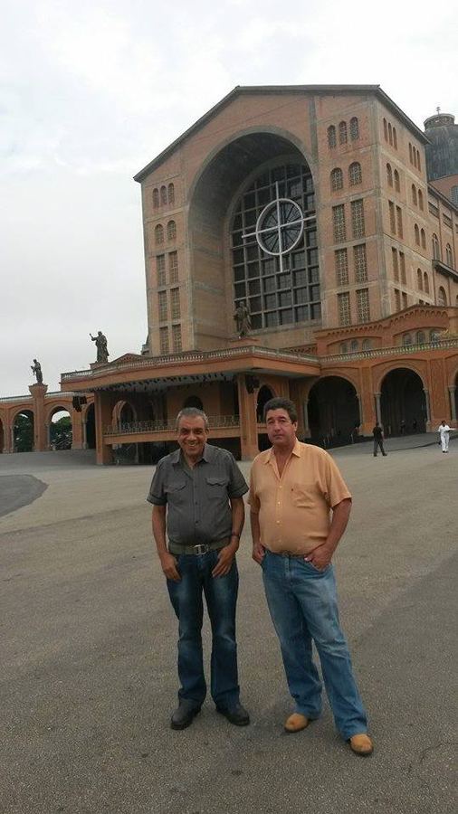 NOSSA SENHORA...ME DÊ A MÃO...CUIDA DO MEU CORAÇÃO...DA MINHA VIDA...CUIDA DE MIM