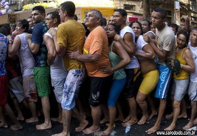 A SITUAÇÃO DA PORTA DA NOSSA LOJA ''JC PRESENTES VARIEDADES