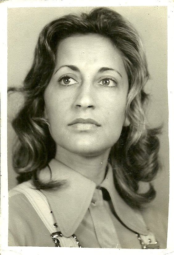 BELO RETRATO DE PAREDE