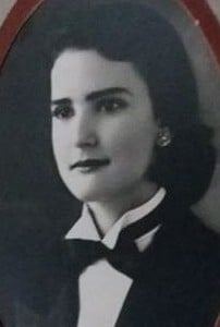 BELO RETRATO DE PAREDE
